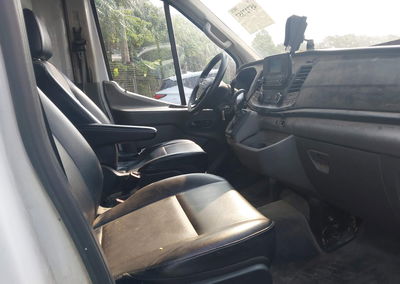 2020 Ford Transit-350 Cargo Van, daño Normal Wear & Tear, Iaai lote 45727357, foto 5 de 16