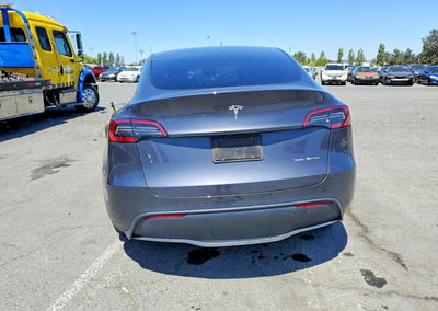 2023 Tesla Model Y, daño Frontal, Copart lote 57388266, foto 6 de 13