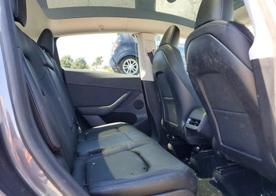 2023 Tesla Model Y, daño Frontal, Copart lote 57388266, foto 10 de 13