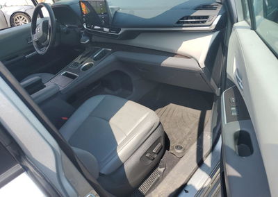 2023 Toyota Sienna Xle, Rear End damage, Copart lot 67037055, photo 8 of 14