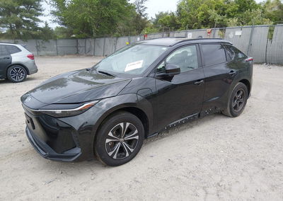 2025 Toyota Bz4x Xle, uszkodzenie: Prawy bok, Iaai lot 44986380, zdjęcie 2 z 17