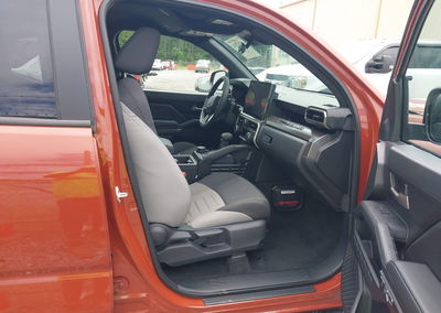 2025 Toyota Tacoma Hybrid Trd Sport 4wd, daño Lateral izquierdo, Iaai lote 45237514, foto 5 de 18