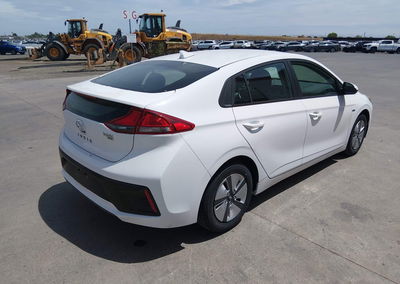 2019 Hyundai Ioniq Hybrid Blue, daño Normal Wear & Tear, Iaai lote 45387020, foto 4 de 17