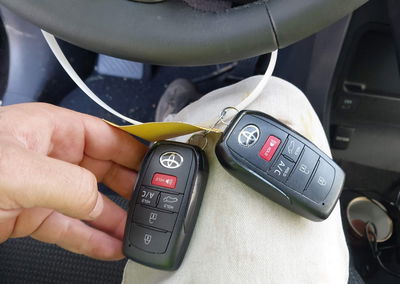 2025 Toyota Bz4x Xle, daño Lateral izquierdo, Iaai lote 45287486, foto 11 de 17