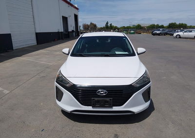 2019 Hyundai Ioniq Hybrid Blue, daño Normal Wear & Tear, Iaai lote 45387020, foto 13 de 17