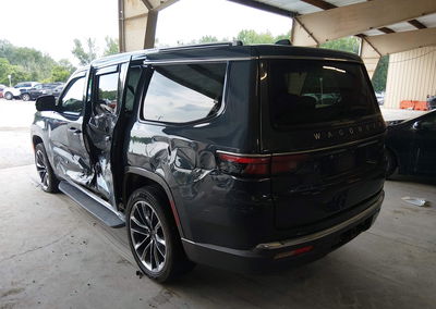2022 Jeep Wagoneer Series Ii 4x2, daño Lateral izquierdo, Iaai lote 45343001, foto 3 de 16