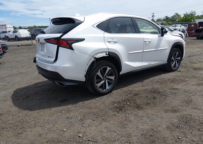 2019 Lexus Nx 300, daño Frontal, Iaai lote 45424812, foto 4 de 16