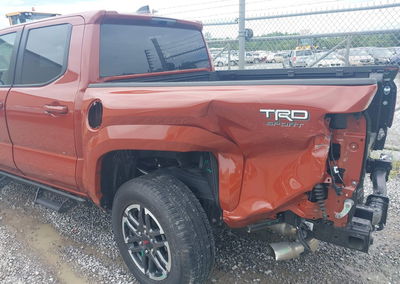 2025 Toyota Tacoma Hybrid Trd Sport 4wd, daño Lateral izquierdo, Iaai lote 45237514, foto 18 de 18