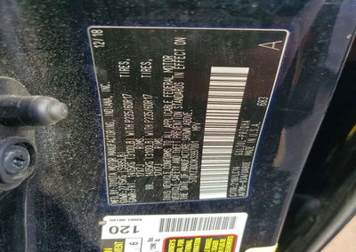 2019 Toyota Sienna Xle 8-passenger, daño Frontal, Copart lote 61553486, foto 13 de 15