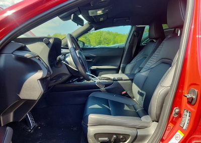 2019 Lexus Ux 200, Side damage, Copart lot 53295596, photo 7 of 12