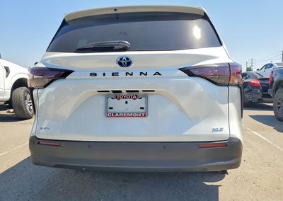 2025 Toyota Sienna Xle 7-passenger, uszkodzenie: Przód, Copart lot 58152076, zdjęcie 6 z 14