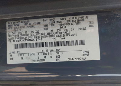 2021 Ford Transit-250 Cargo Van, daño Trasero, Iaai lote 45645956, foto 9 de 16