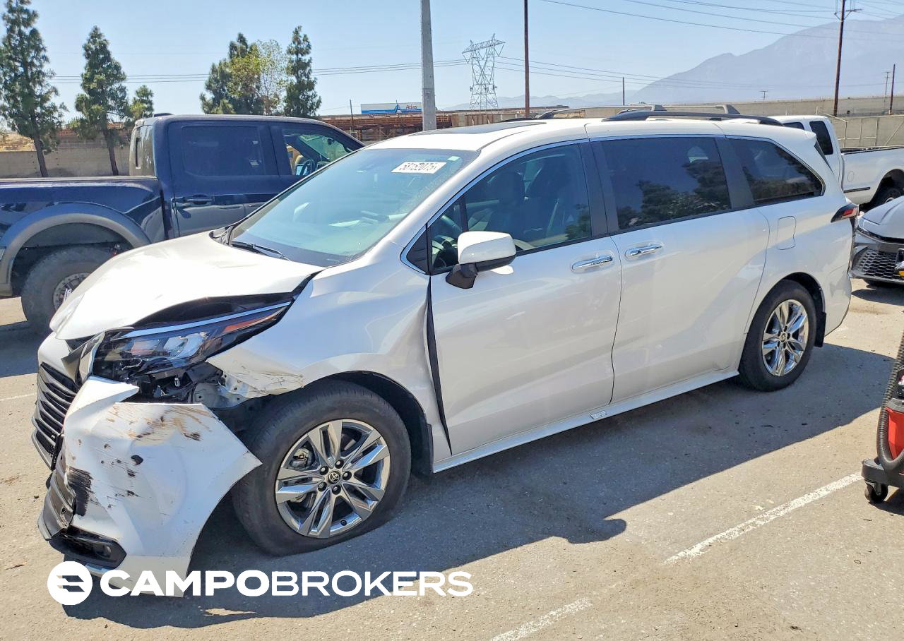 2025 Toyota Sienna Xle 7-passenger, uszkodzenie: Przód, Copart lot 58152076