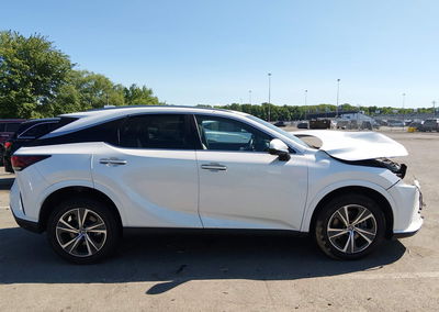2023 Lexus Rx 350h Premium, Front End damage, Iaai lot 45241647, photo 13 of 16