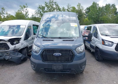 2021 Ford Transit-250 Cargo Van, daño Trasero, Iaai lote 45645956, foto 12 de 16