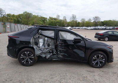 2025 Toyota Bz4x Xle, uszkodzenie: Prawy bok, Iaai lot 44986380, zdjęcie 14 z 17