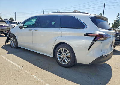 2025 Toyota Sienna Xle 7-passenger, uszkodzenie: Przód, Copart lot 58152076, zdjęcie 2 z 14