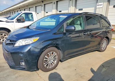 2019 Toyota Sienna Xle 8-passenger, daño Frontal, Copart lote 61553486
