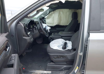 2026 Chevrolet Silverado 1500 4wd  Standard Bed Lt, Biohazard damage, Iaai lot 45711052, photo 5 of 11