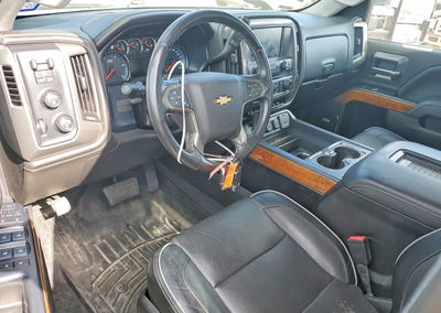2019 Chevrolet Silverado K2500 High Country, Water/Flood damage, Copart lot 62288206, photo 8 of 12