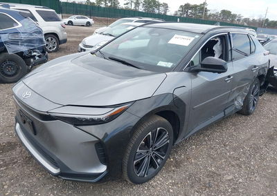 2025 Toyota Bz4x Limited, daño Lateral izquierdo, Iaai lote 44729519, foto 2 de 19