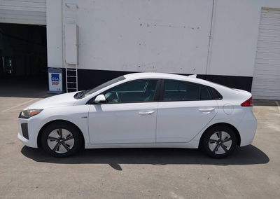 2019 Hyundai Ioniq Hybrid Blue, daño Normal Wear & Tear, Iaai lote 45387020, foto 15 de 17