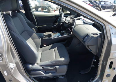 2024 Toyota Bz4x Xle, daño Lateral derecho, Iaai lote 45246897, foto 5 de 20
