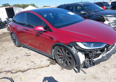 2023 Tesla Model X Plaid Tri Motor All-wheel Drive, uszkodzenie: Przód, Iaai lot 45556080