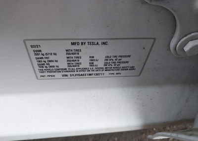 2021 Tesla Model Y Long Range Dual Motor All-wheel Drive, uszkodzenie: Tył, Iaai lot 45393228, zdjęcie 9 z 18