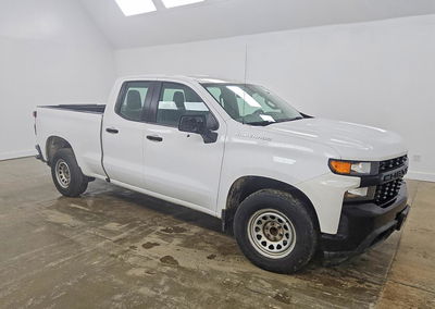 2019 Chevrolet Silverado C1500, daño Abolladuras/rayones menores, Copart lote 60523536, foto 4 de 12