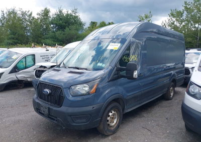 2021 Ford Transit-250 Cargo Van, daño Trasero, Iaai lote 45645956, foto 2 de 16