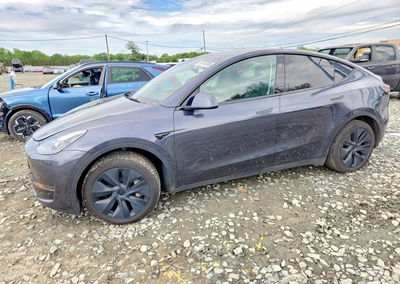 2025 Tesla Model Y, Side damage, Copart lot 54115186