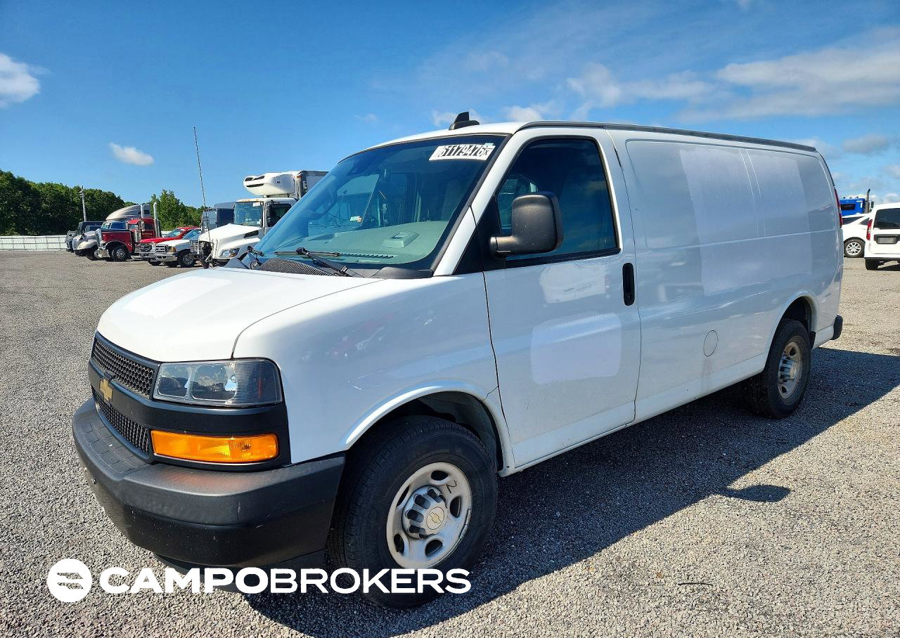 2022 Chevrolet Express G2500, Mechanical damage, Copart lot 61179476