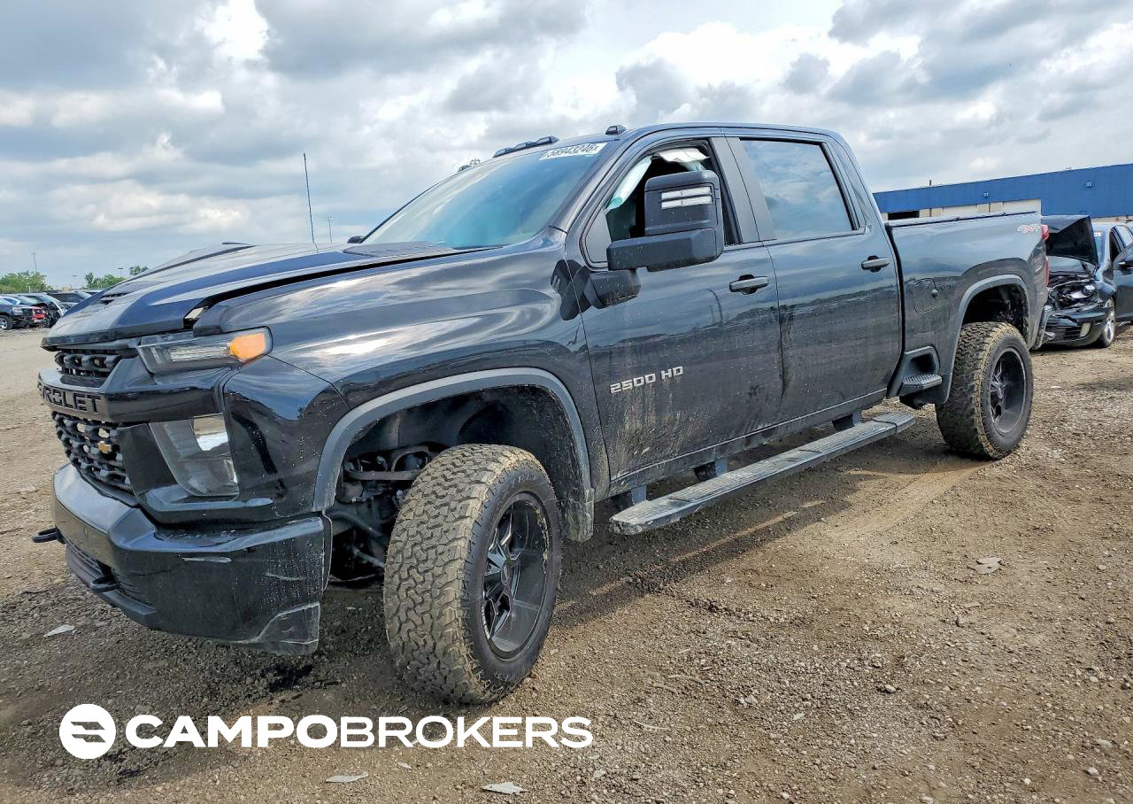2022 Chevrolet Silverado K2500 Custom, daño Frontal, Copart lote 58943246