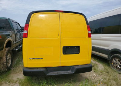 2021 Chevrolet Express G2500, daño Abolladuras/rayones menores, Copart lote 58947136, foto 6 de 12