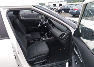 2026 Kia Seltos Lx, uszkodzenie: Przód, Iaai lot 45457640, zdjęcie 5 z 21
