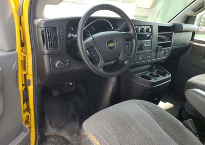 2021 Chevrolet Express G2500, daño Abolladuras/rayones menores, Copart lote 58947136, foto 8 de 12