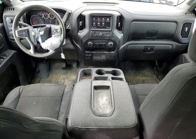 2022 Chevrolet Silverado K2500 Custom, daño Frontal, Copart lote 58943246, foto 8 de 12