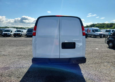 2022 Chevrolet Express G2500, Mechanical damage, Copart lot 61179476, photo 6 of 12