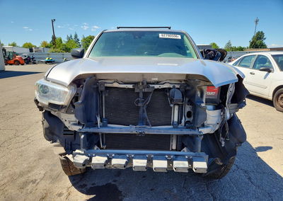 2019 Toyota Tacoma Sr, daño Frontal, Copart lote 62790556, foto 5 de 6