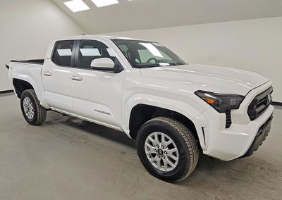 2024 Toyota Tacoma Sr5, daño Trasero, Copart lote 61749126, foto 4 de 6