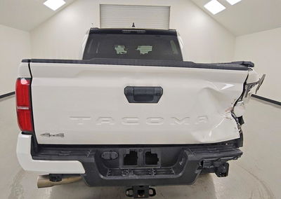 2024 Toyota Tacoma Sr5, daño Trasero, Copart lote 61749126, foto 6 de 6