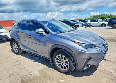 2019 Lexus Nx 300 Base, пошкодження: Бік, Copart лот 61982016, фото 4 з 15