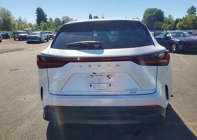 2024 Lexus Nx 350h Premium, uszkodzenie: Przód, Copart lot 57186586, zdjęcie 6 z 13