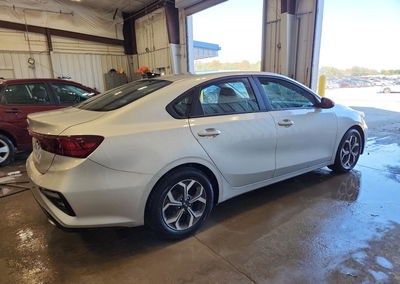 2019 Kia Forte Lxs, daño Lateral, Copart lote 85291685, foto 3 de 6