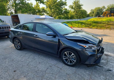 2024 Kia Forte Lxs, daño Frontal, Copart lote 63326686, foto 4 de 6