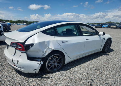 2023 Tesla Model 3, daño Frontal, Copart lote 61336086, foto 3 de 6