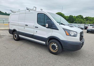 2019 Ford Transit T-150, daño Abolladuras/rayones menores, Copart lote 54435966, foto 4 de 6