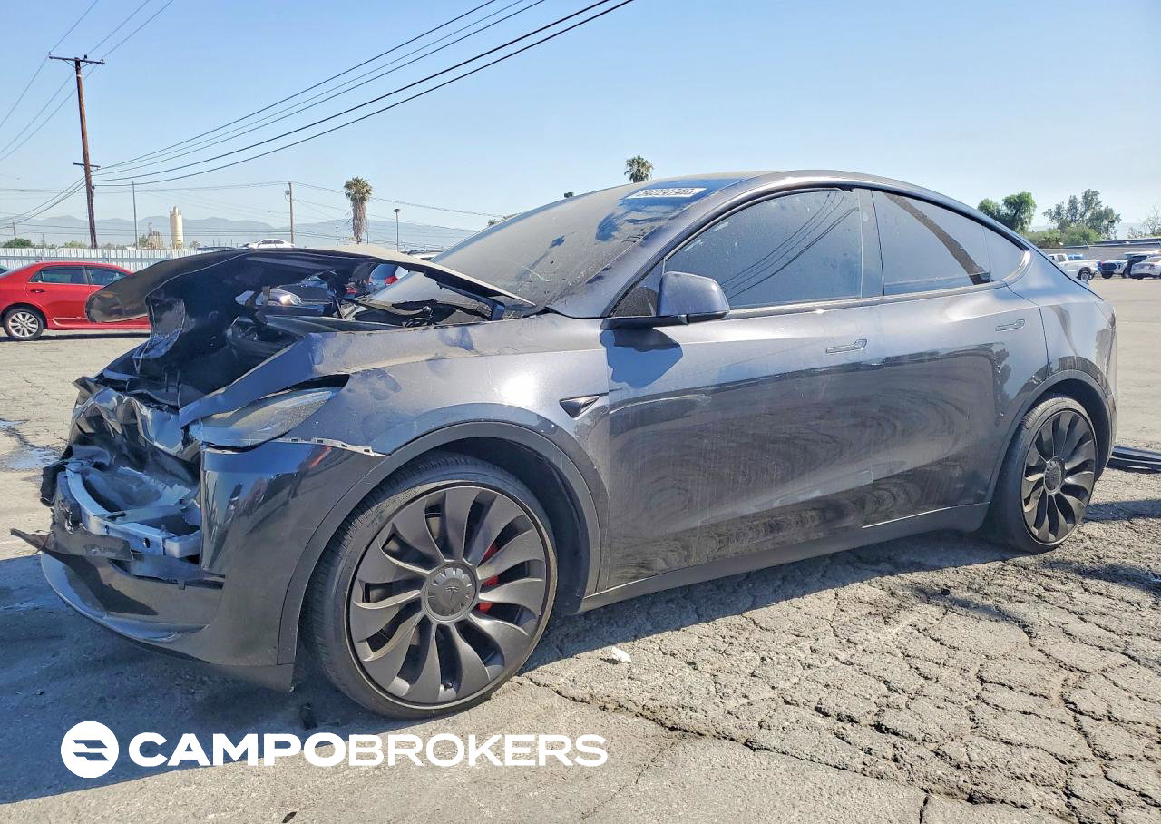 2025 Tesla Model Y, Front End damage, Copart lot 54224746