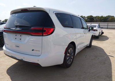 2023 Chrysler Pacifica Hybrid Limited, uszkodzenie: Engine Damage, Iaai lot 45682584, zdjęcie 4 z 6